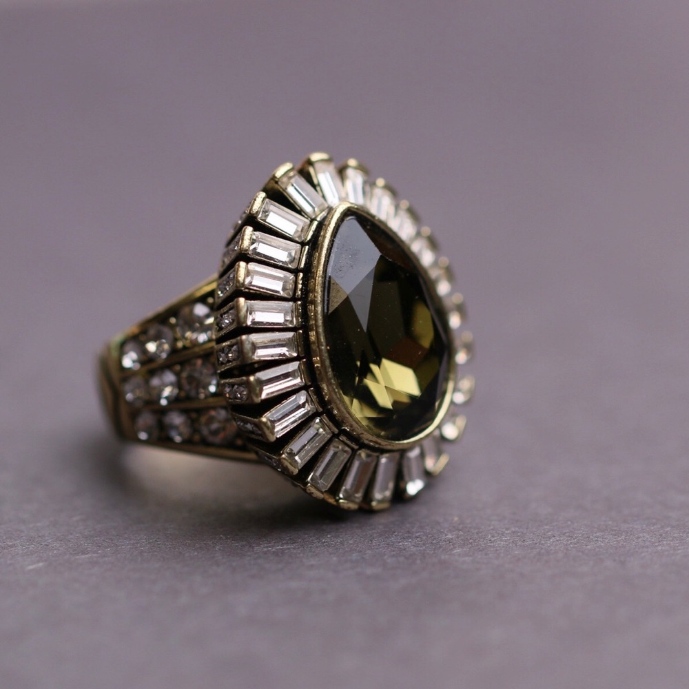 Heidi Daus Enchant ring size 6